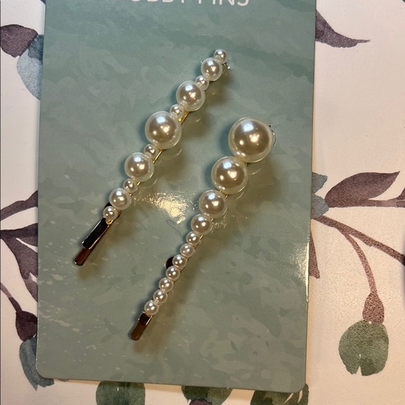 Elegant Pearl Hair Pins - Picture 1 of 16